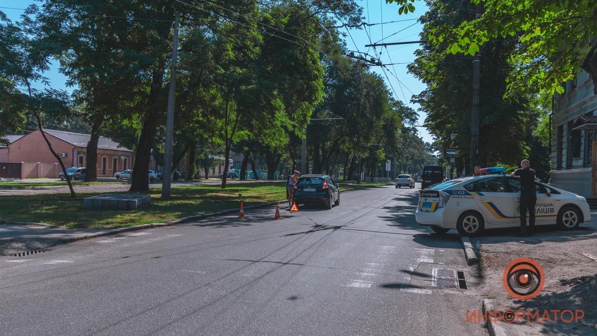 В Днепре на Пушкина Ford сбил девушку на пешеходном переходе
