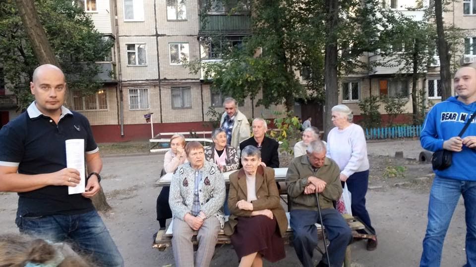 Выборы в Днепре: за что жители левого берега благодарят Дмитрия Безуглого