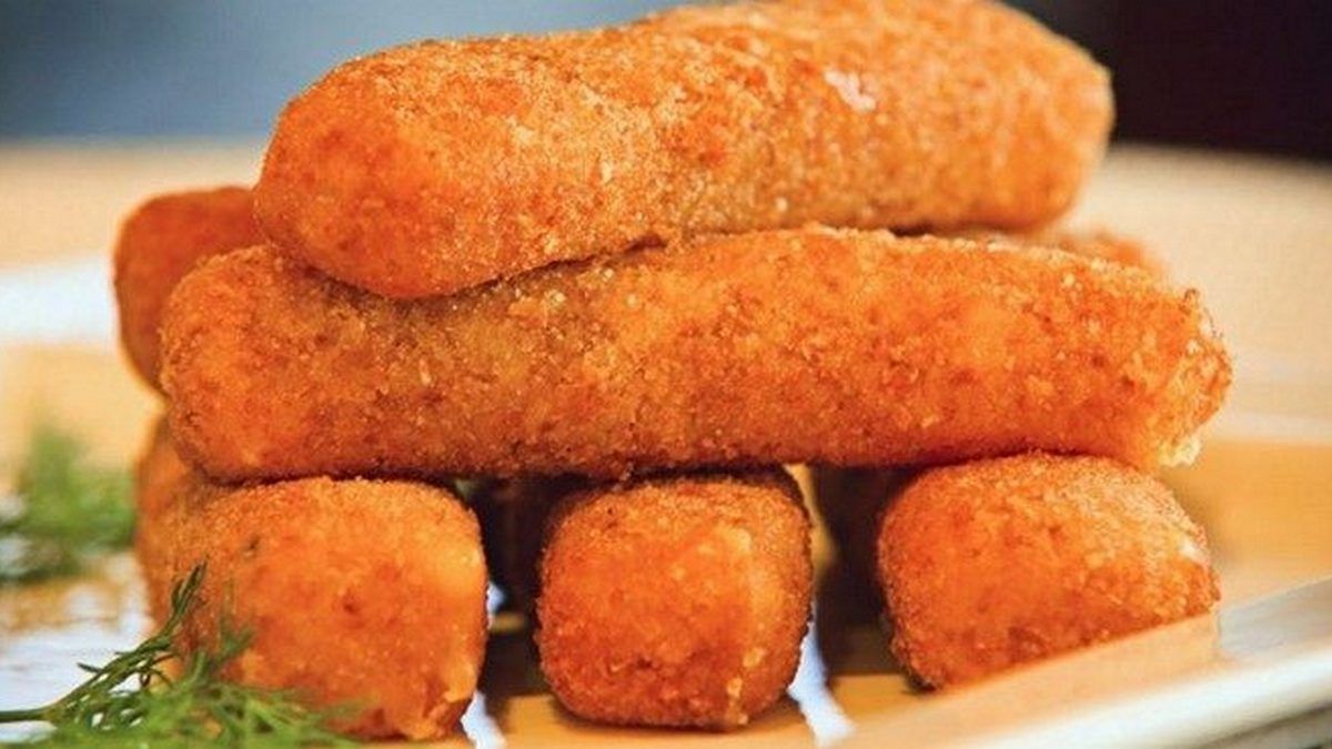 Полезные и вкусные рецепты: как приготовить сырные палочки в домашних условиях