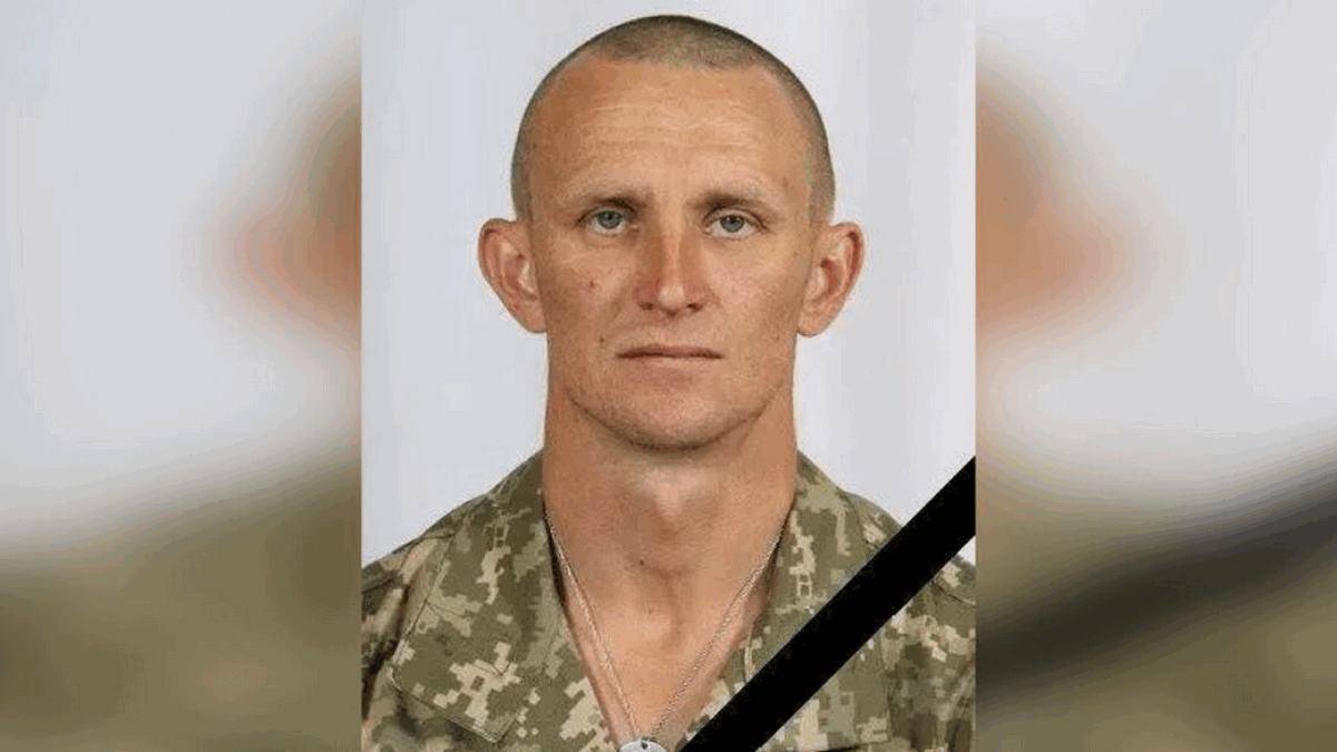 Морпеха из Днепропетровской области, погибшего под Зайцевым, наградили орденом "За мужество" посмертно