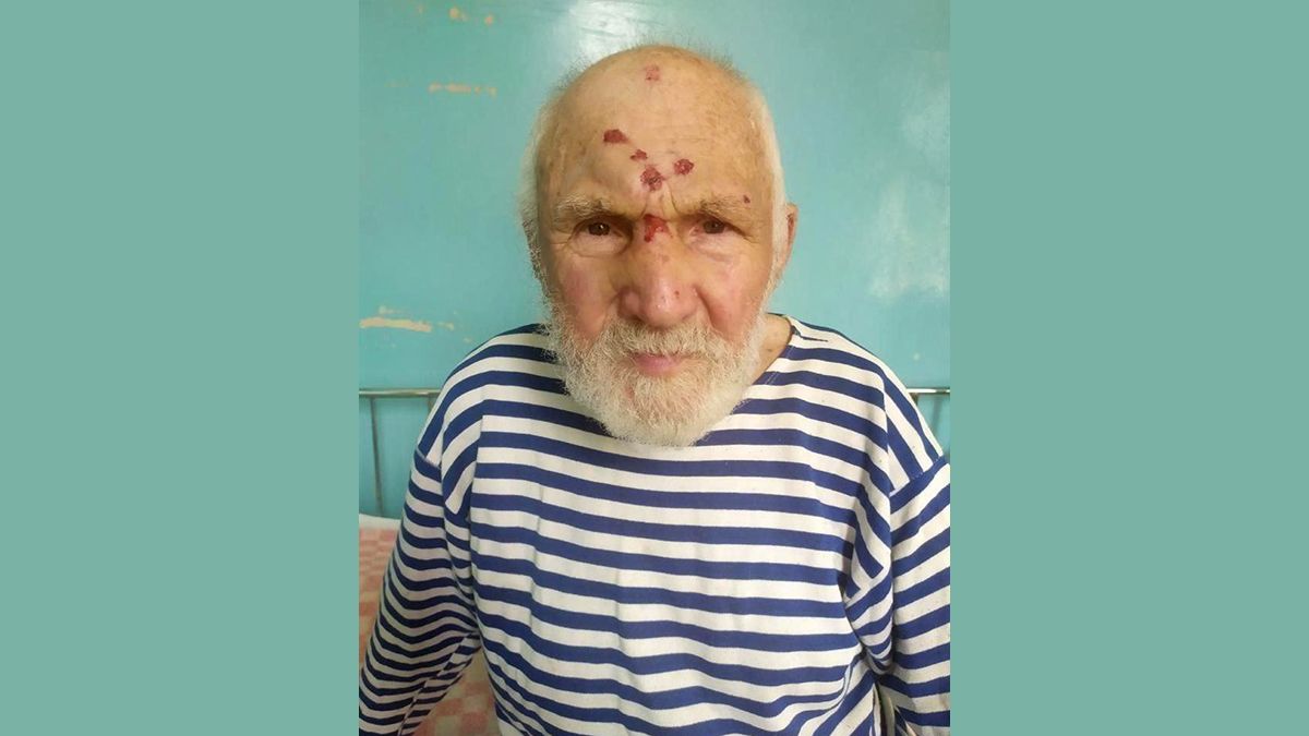 В Днепре 88-летний мужчина вышел из больницы и пропал: он может не помнить, как его зовут