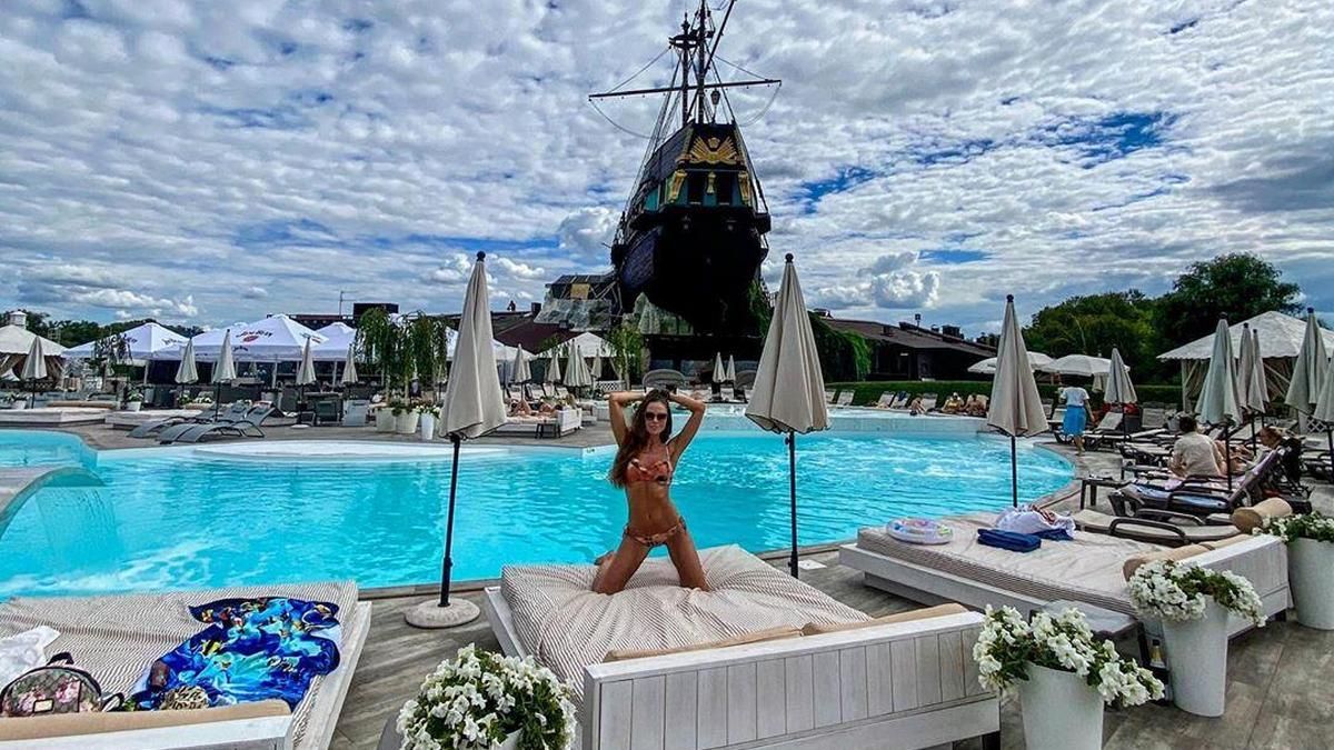 Лучшие пляжные фото девушек и парней Днепра в Instagram