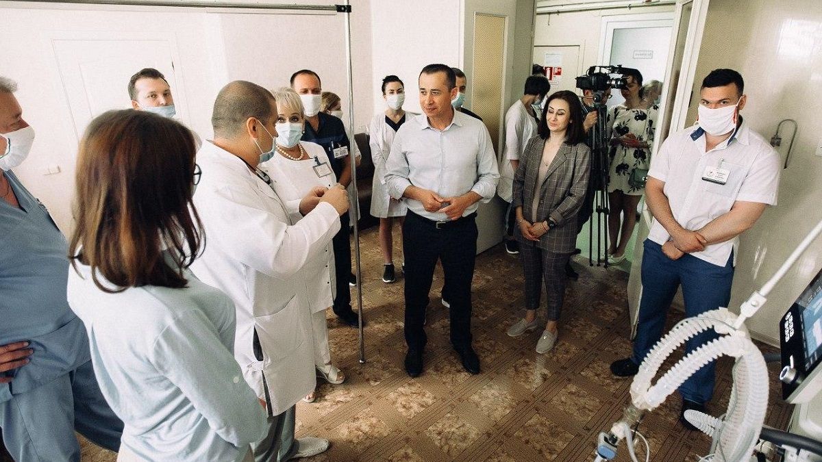 Палаты с нуля и реконструкция: В 16-й больнице Днепра за деньги Краснова делают капремонт