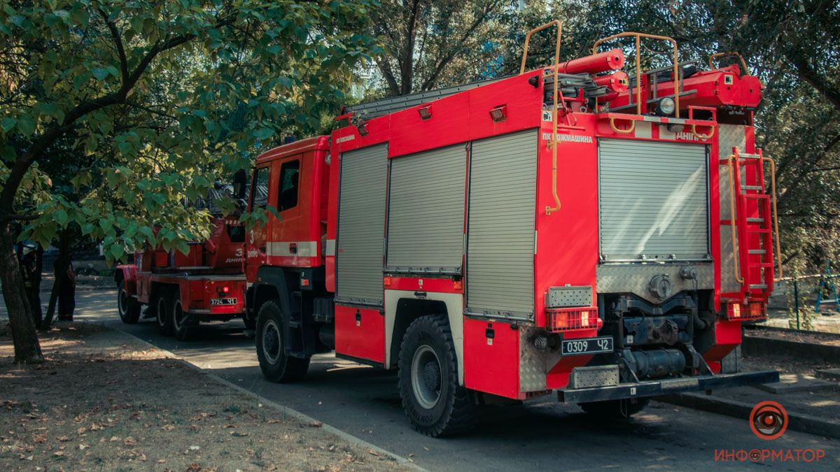 В Днепре на проспекте Мира мужчина устроил пожар в квартире и сбежал