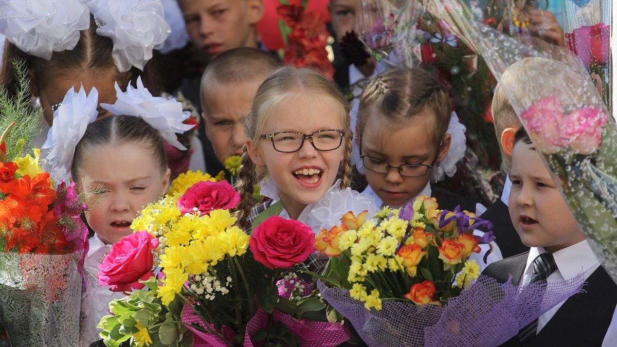 «Благотворительность вместо цветов»: акция к 1 сентября в Днепре