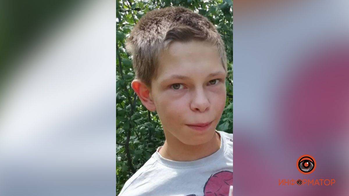 В Старых Кодаках 16-летний мальчик пошел купаться в карьере и пропал: подростка ищут водолазы