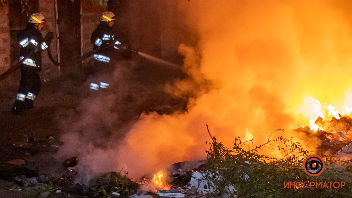 В Днепре сохраняется высокая пожарная опасность
