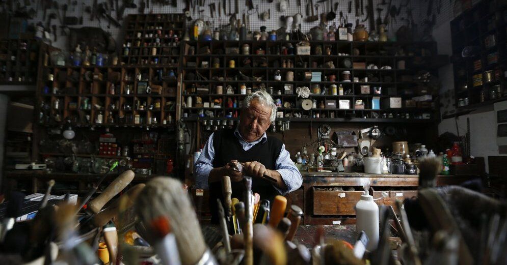 ТОП странных вещей, которые можно купить в Днепре на OLX