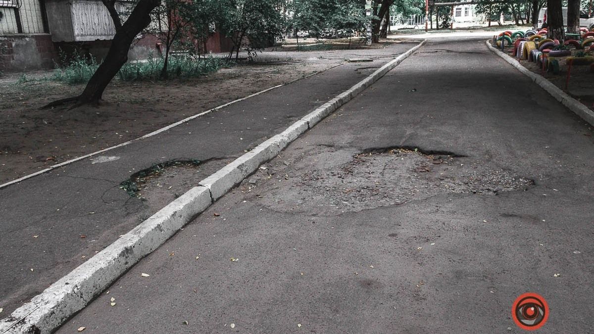 Выборы в Днепре. Округ Сергея Барановского - край разбитых дорог