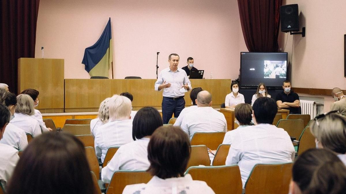 В Днепре по инициативе Загида Краснова состоялся международный «Медицинский мост»