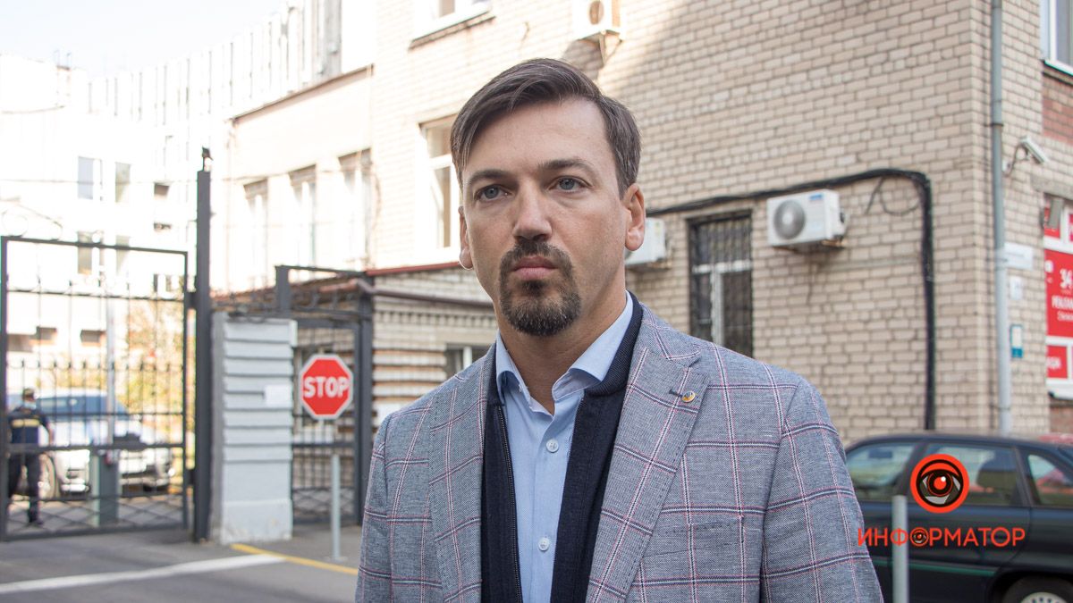 Артем Хмельников призывает Верховную Раду поддержать матерей-одиночек