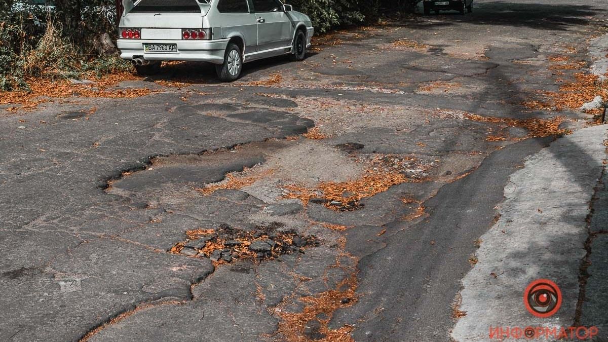 Выборы в Днепре: коллекция ям на округе Михаила Кутузова
