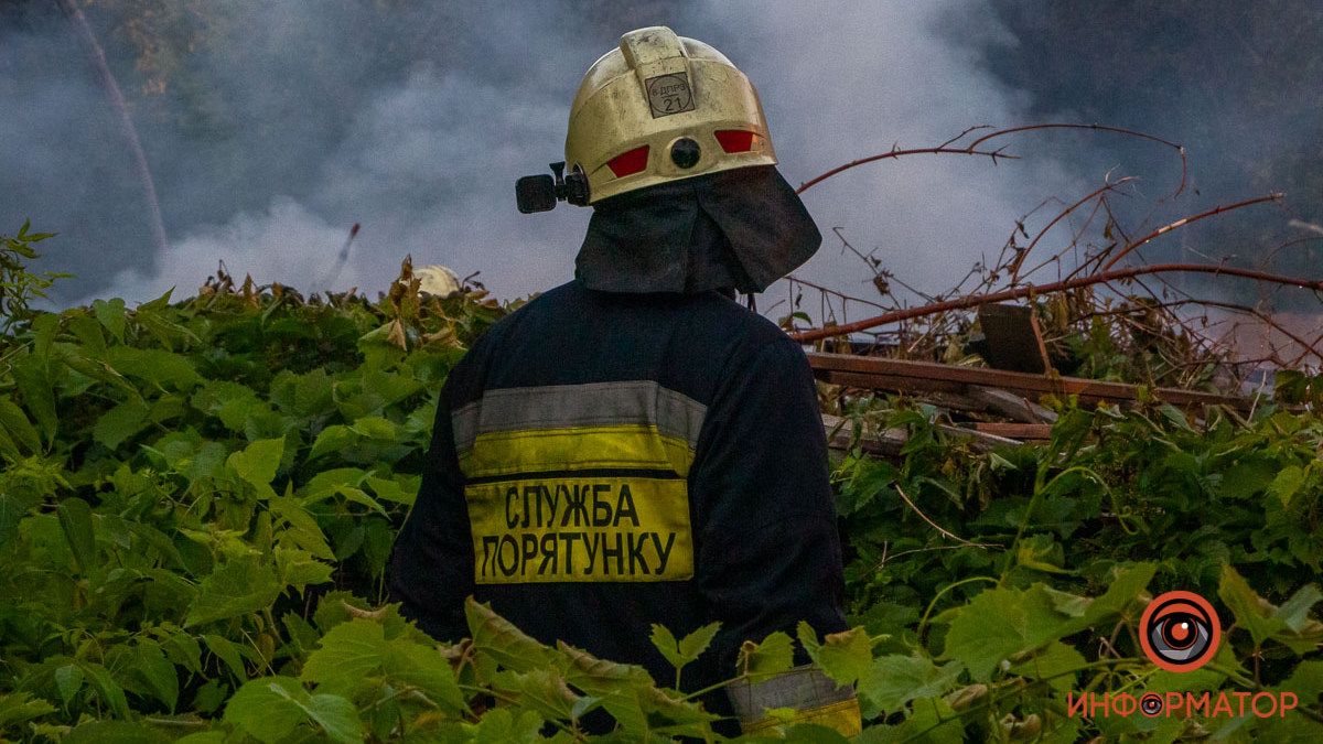 Жителей Днепра и области предупредили о высоком уровне пожароопасности и сильном ветре