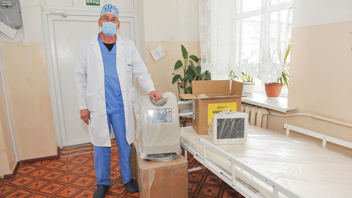 ИНТЕРПАЙП поставил 15 комплектов спецоборудования с кислородом в больницы Никополя и Новомосковска