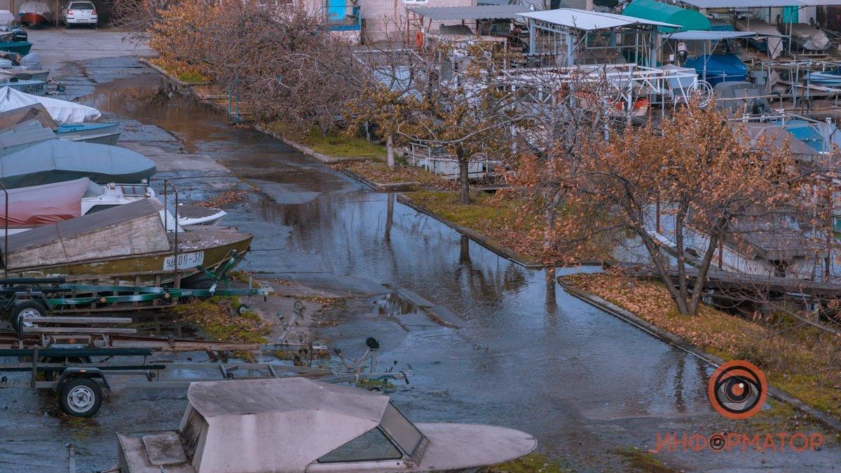 В Днепре ликвидировали аварию на водоводе и восстановили водоснабжение