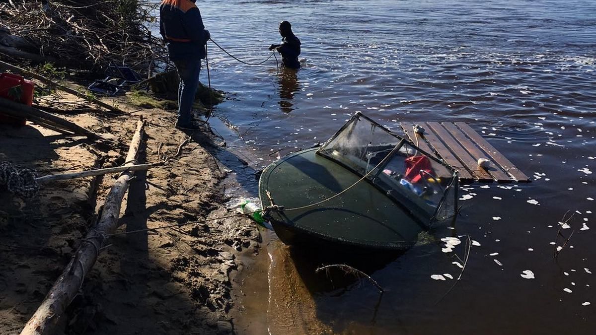 Под Днепром рыбак запутался в сетке и утонул