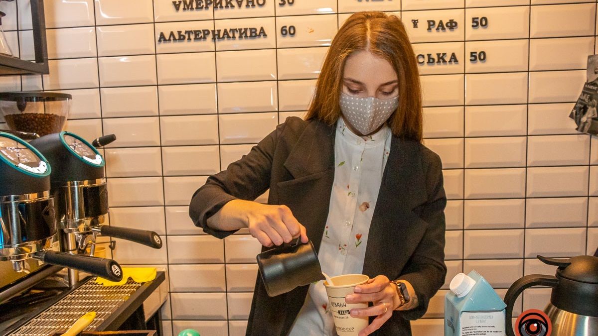 Проверено на себе: как стать баристой на час и отправить заработанные деньги на благотворительность