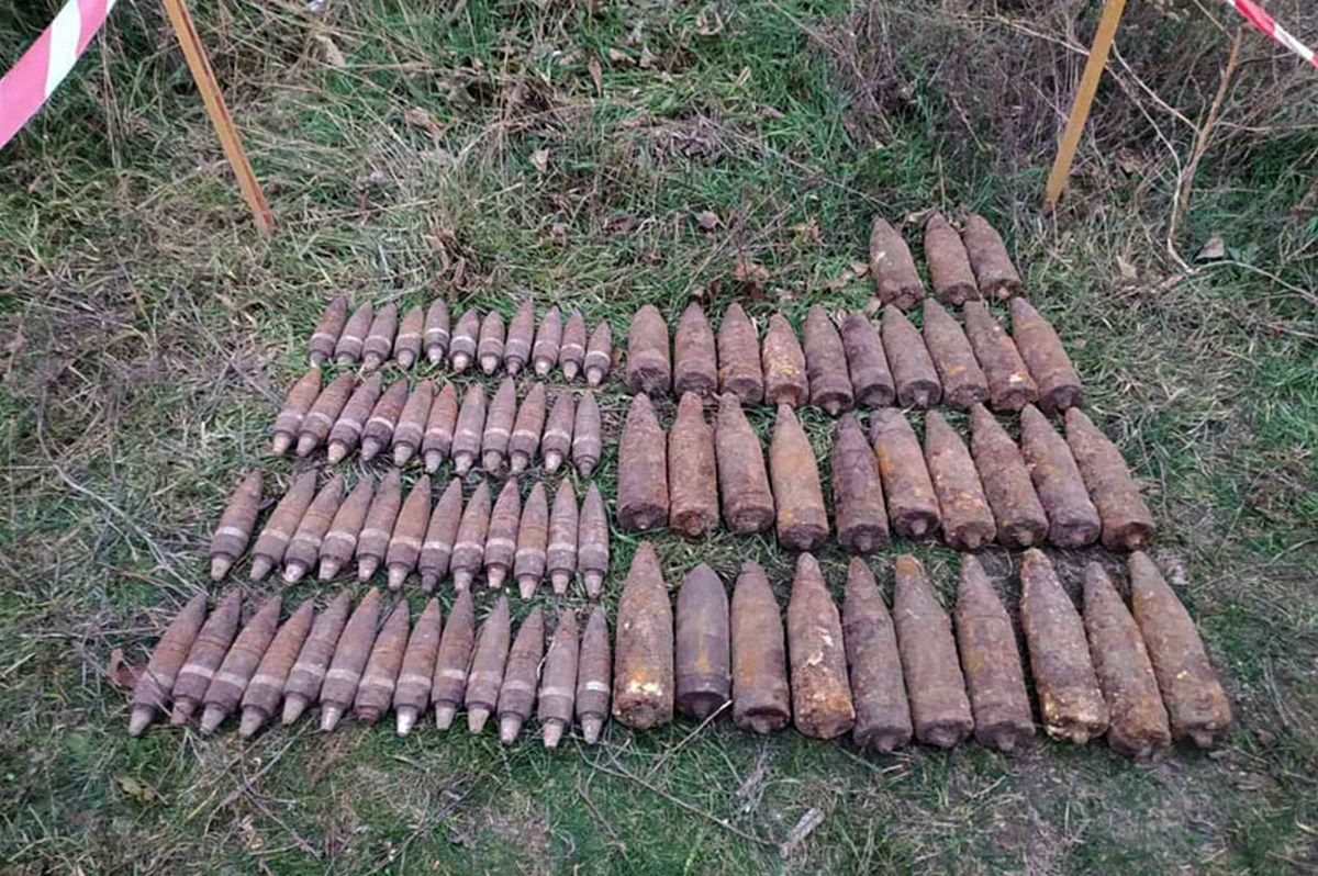 В Днепропетровской области за два дня спасатели обезвредили 107 боеприпасов