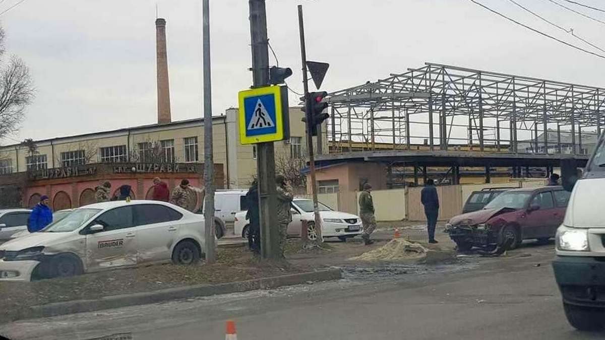 В Новомосковске в ДТП погибла 2-летняя девочка: появилось видео момента