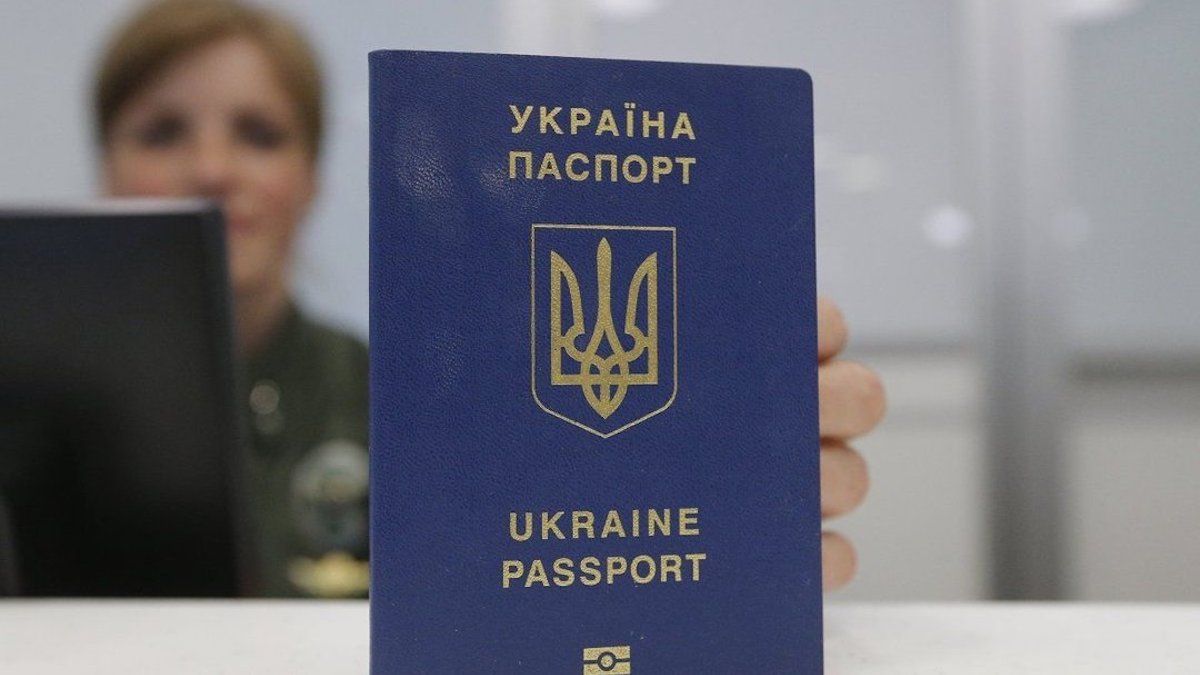 Как в Днепре изменить фамилию, имя и отчество