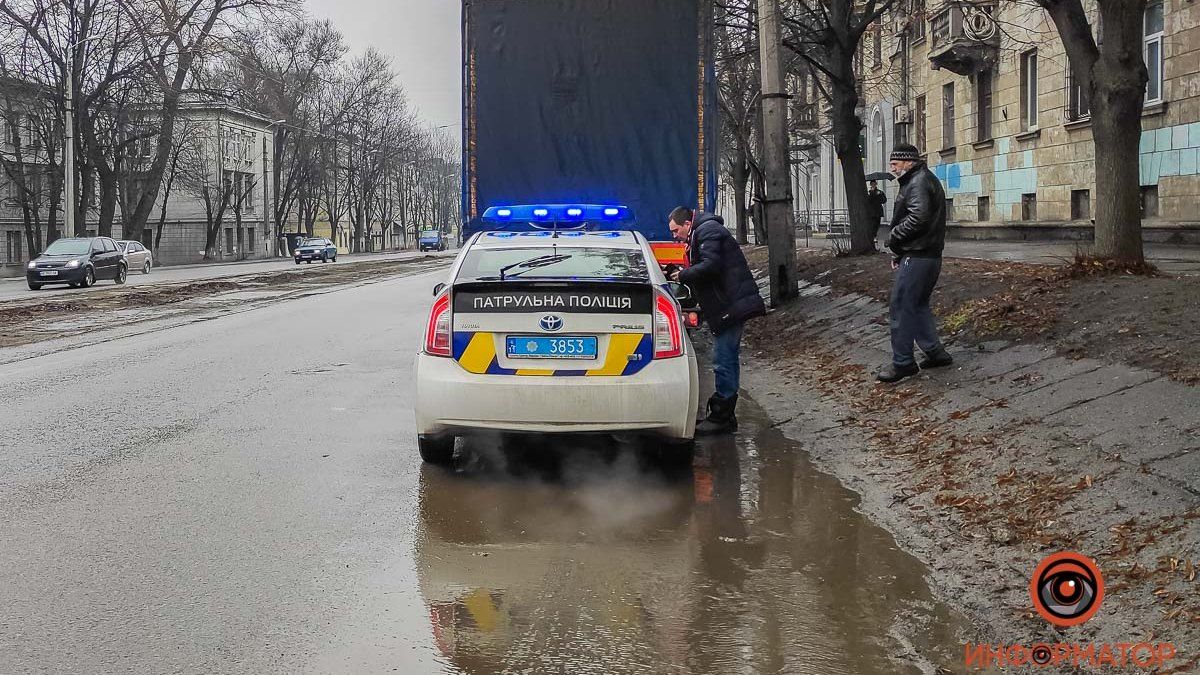 Смертельное ДТП с фурой на проспекте Мазепы в Днепре: полиция ищет свидетелей