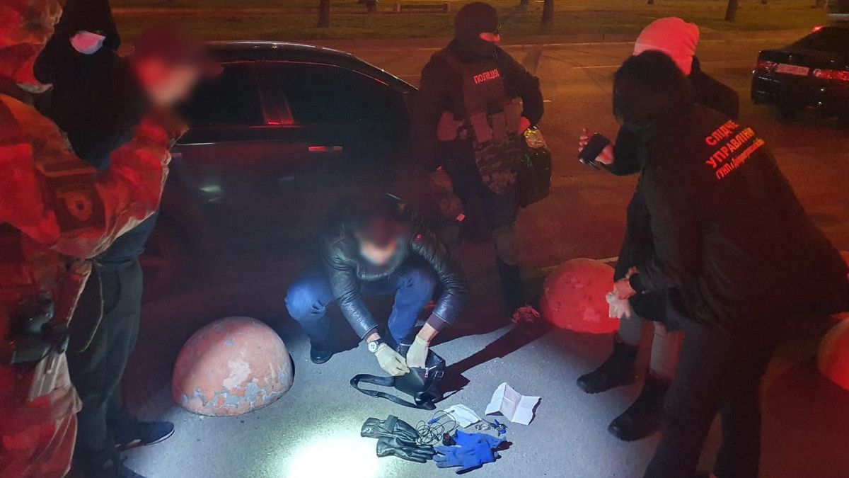 В Днепре на проспекте Поля сотрудники КОРД провели задержание: причины и подробности