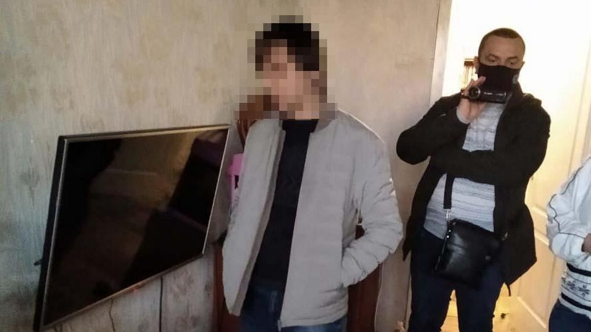 В Днепре двое мужчин продавали в сети детское порно