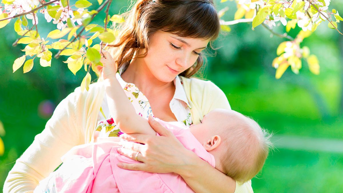 В Украине планируют увеличить помощь при рождении ребенка до 50 тысяч гривен