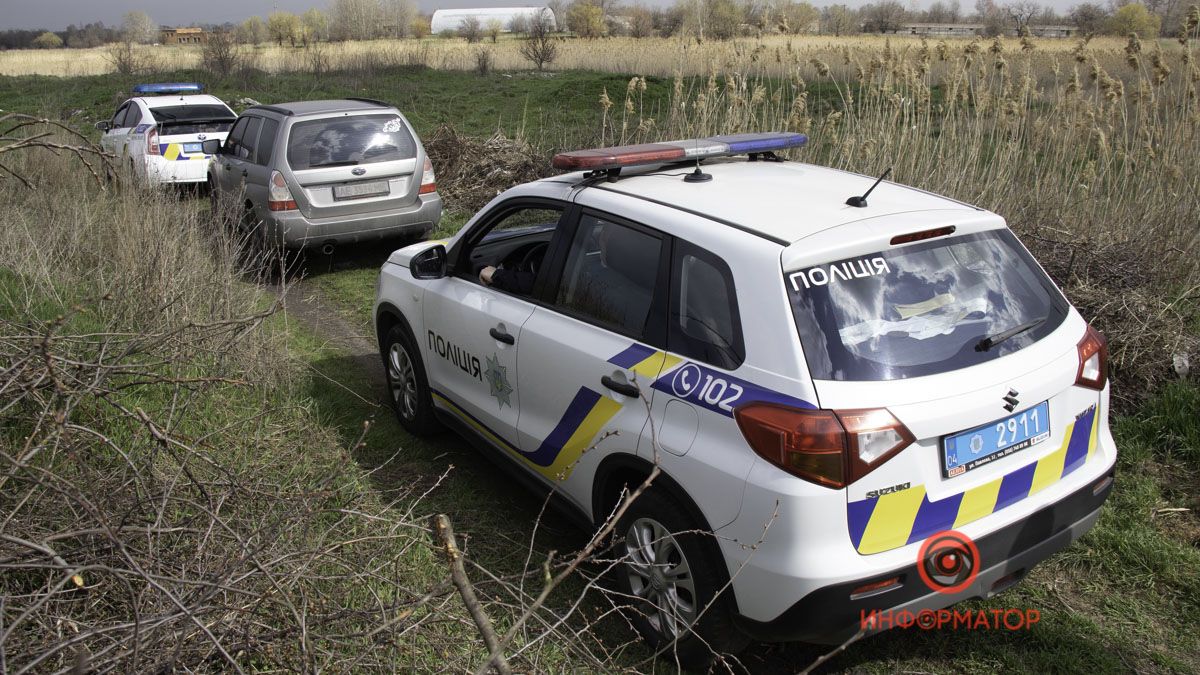 В Днепре в камышах за Областной нашли скелет женщины