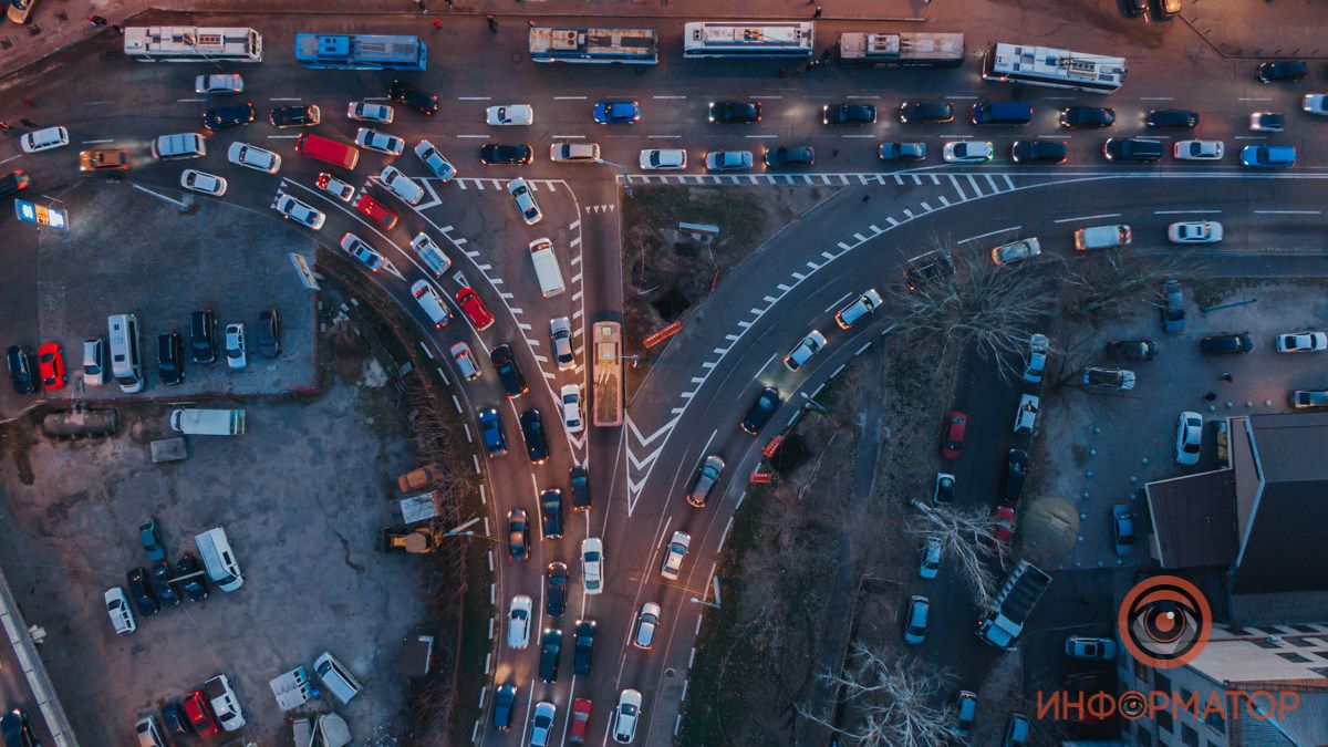 Днепр застрял в пробках: по городу не работают светофоры