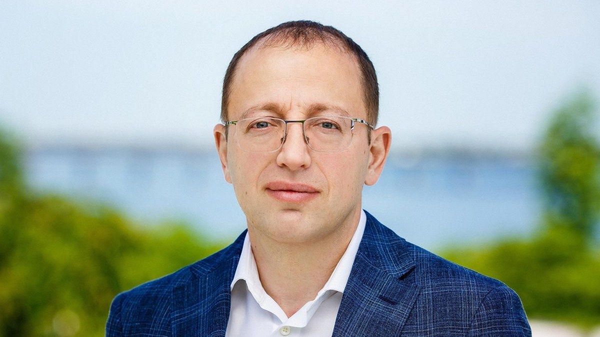 Геннадий Гуфман: «Основа политики - социальная ответственность»