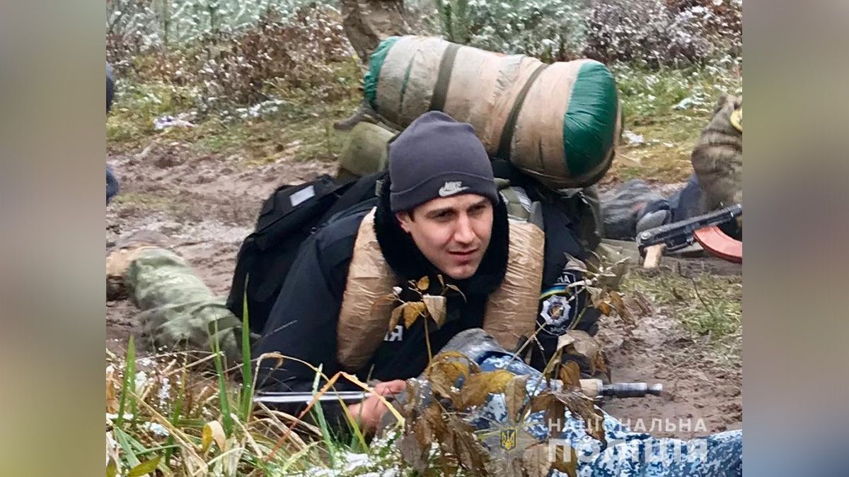 В Днепре почтили память полицейского, который погиб на Запорожском шоссе при задержании