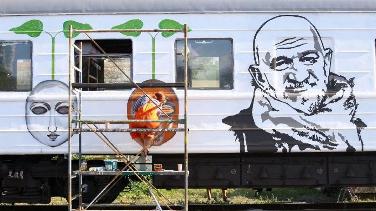В Днепр ко Дню Независимости приедет праздничный поезд ГогольTRAIN