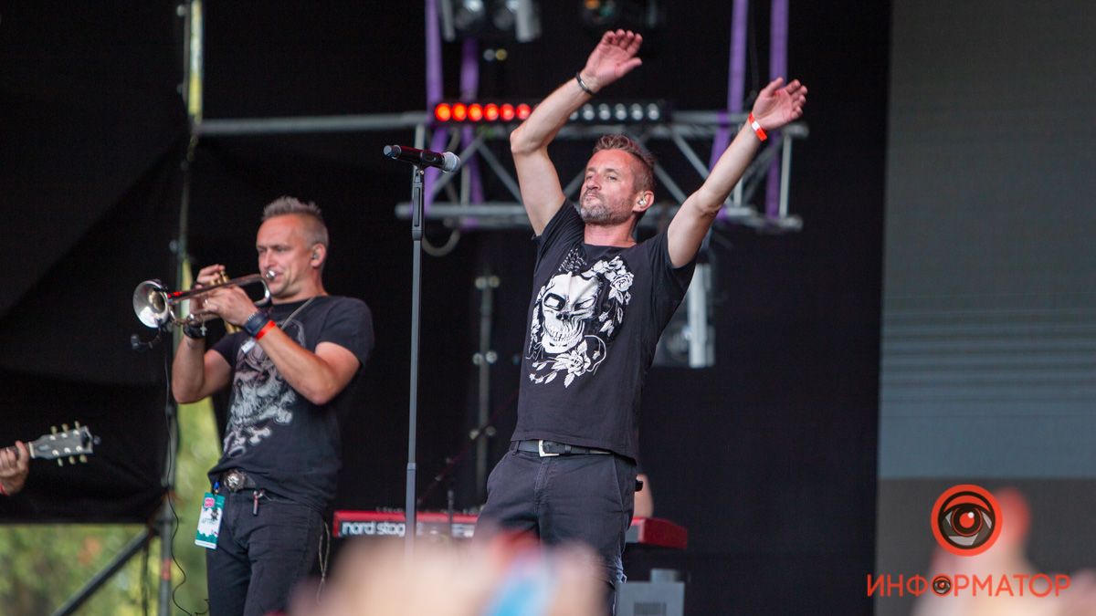 Павло Зибров, Иван Дорн, KALUSH и Space of Variations: как в Днепре прошел первый день BeZVIZ Festival