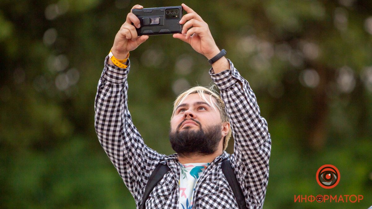 В Днепре прошел первый день BeZVIZ Festival: ищи себя на фото