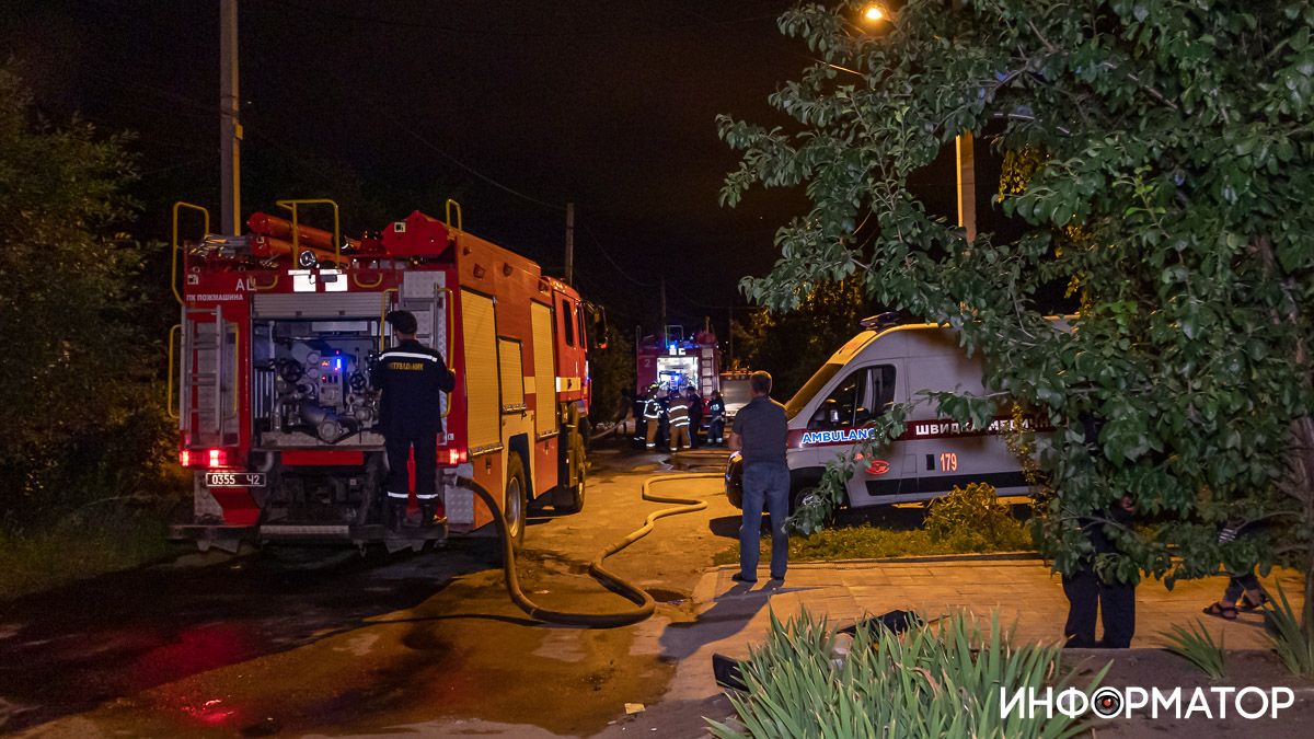 В Днепре на Багрицкого третий раз за год горел дом