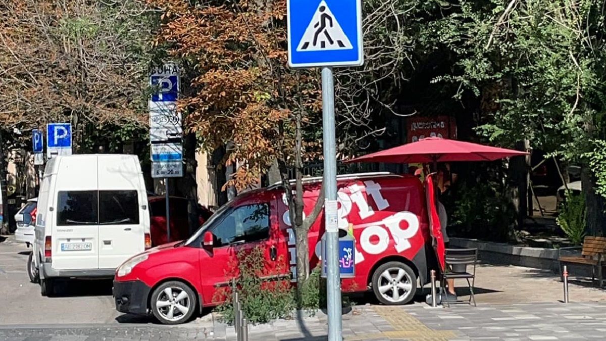 Давайте вместе сделаем так, чтобы Днепр не вернулся в начало 90-х, - Артем Хмельников