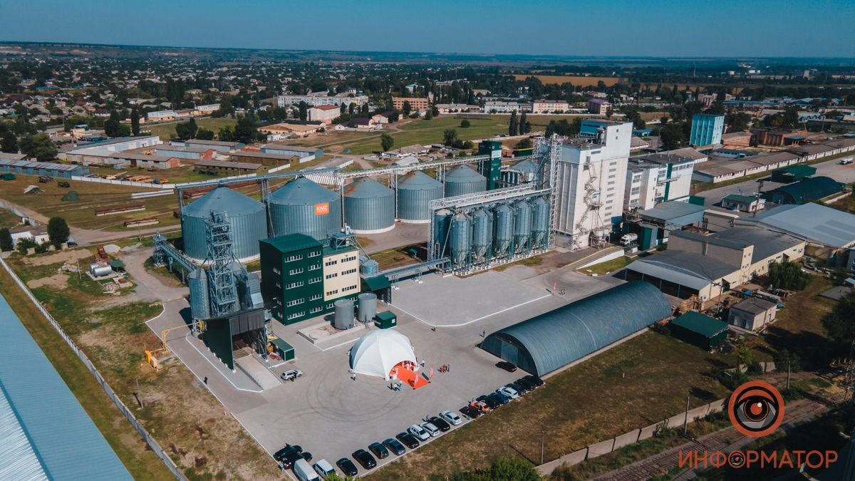Лидер украинского кормового рынка Edinstvo Group открыл новый соеперерабатывающий цех, расположенный на заводе "АГРО КОМ"