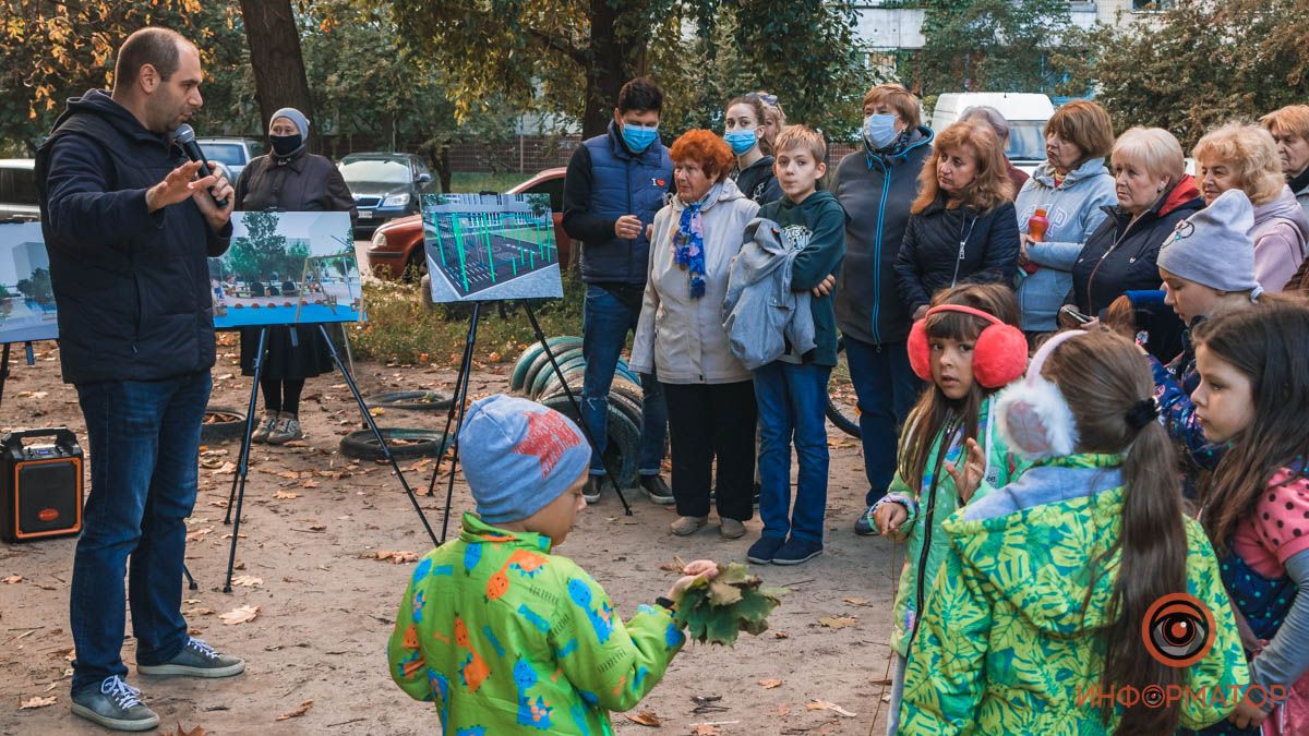 Дмитрий Кисилевский представил проект реконструкции сквера на Клочко-6