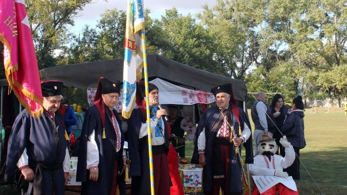 Неделя празднования 445-й годовщины Новомосковска завершилась народными забавами и Праздником Борща