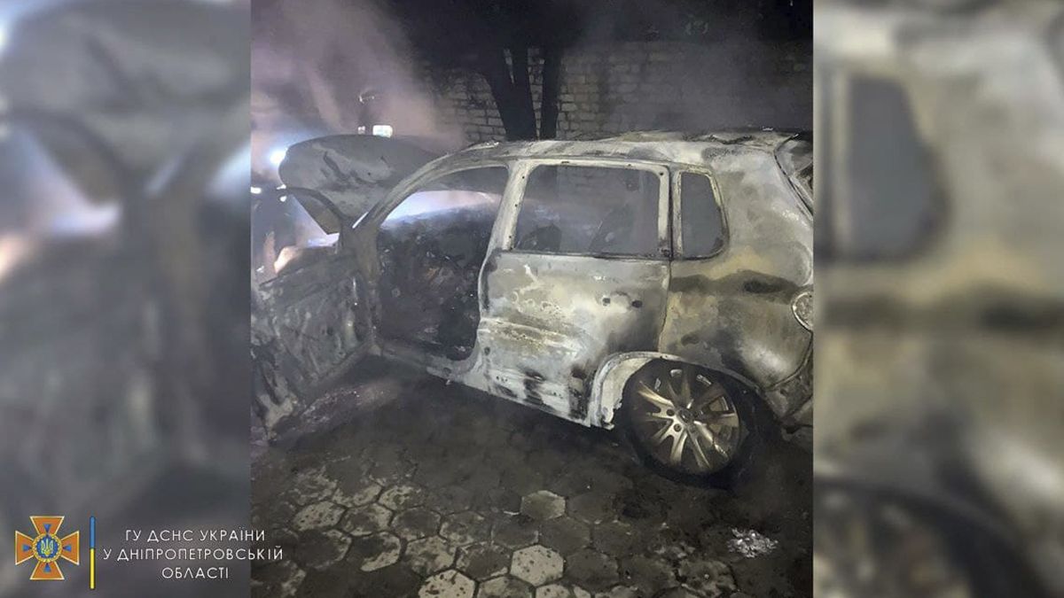 В Днепре на Пушкина сгорел Volkswagen