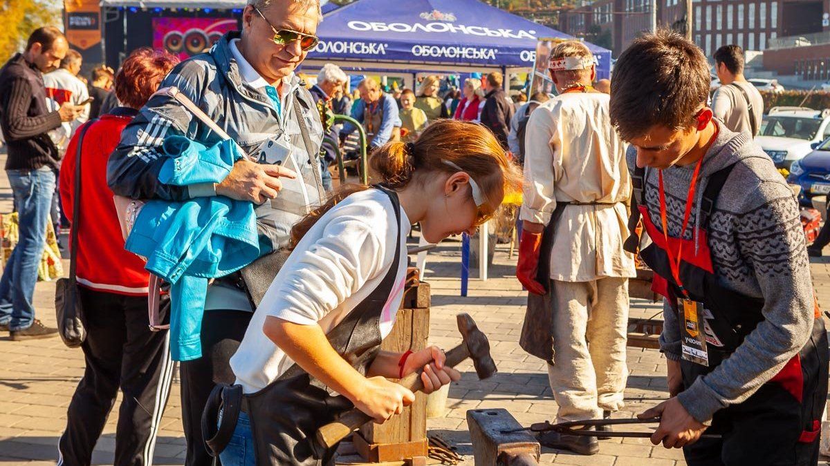 Выставки, мастер-классы и апокалипсис: в Днепре пройдет Koval fest
