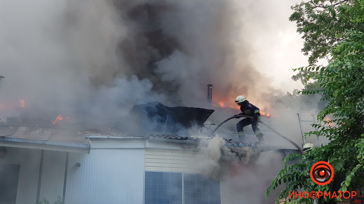 Пожары, ДТП и грабежи: итоги недели от полиции и спасателей