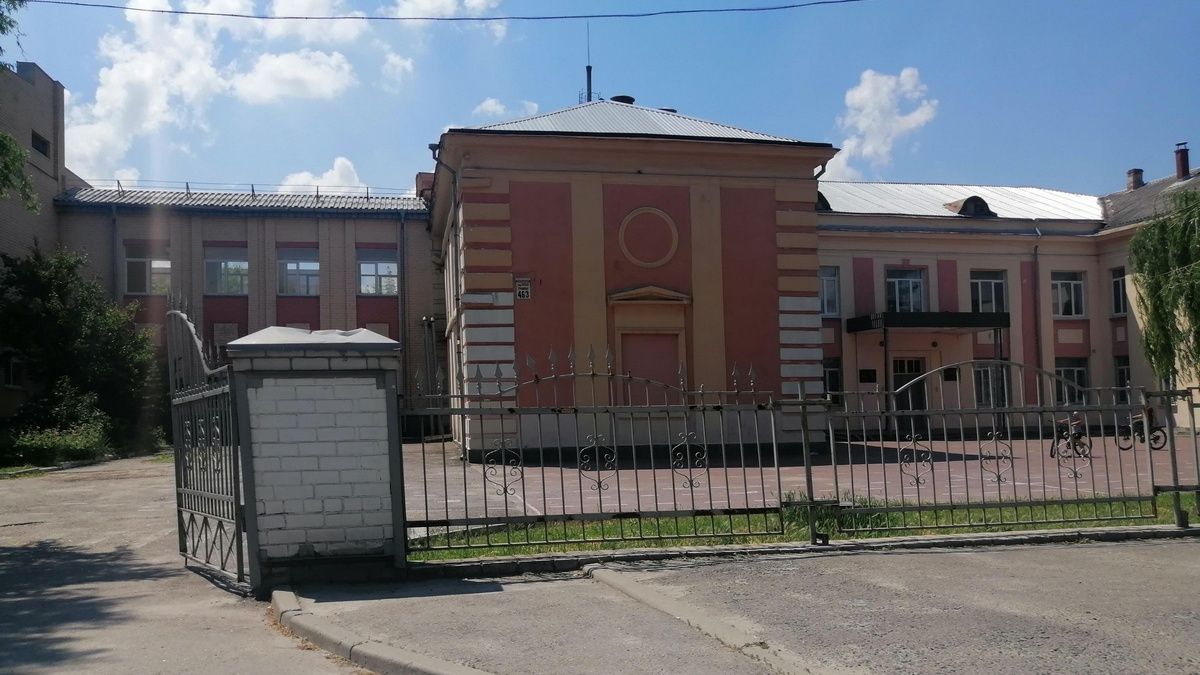 В Днепре на уроке шестиклассник избил учительницу