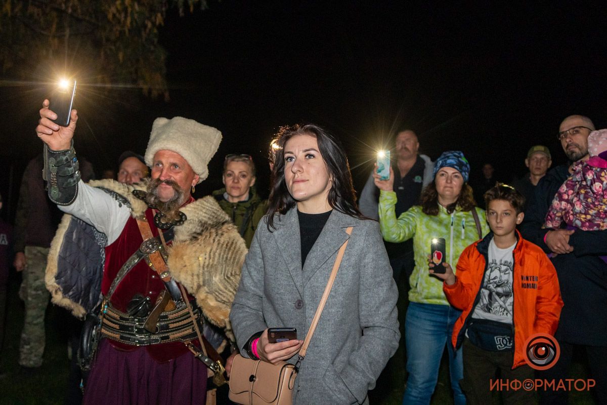 В Днепре прошел концерт «Тінь сонця»: ищи себя на фото