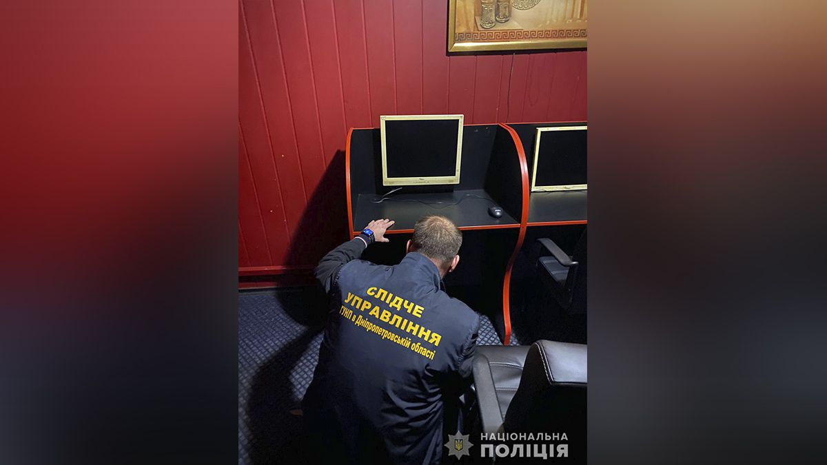В Днепре и Каменском работали 19 нелегальных игральных залов