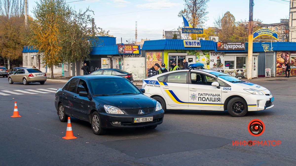 В Днепре на проспекте Свободы Mitsubishi сбил мужчину на пешеходном переходе