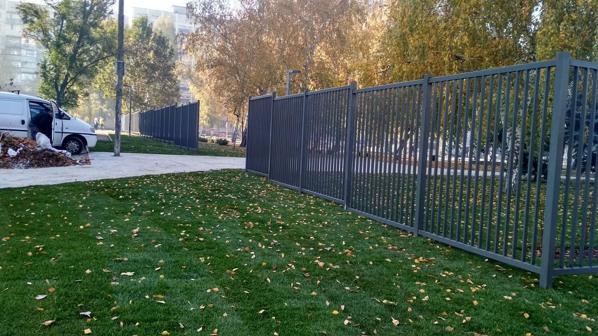 В Днепре обновленный сквер на Калиновой будут закрывать на ночь