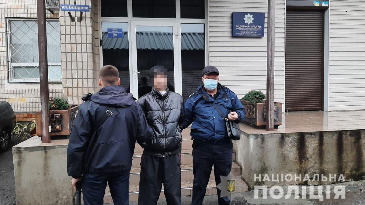 В Днепре на Надежды Алексеенко полдня лежало тело мужчины в луже крови: задержали подозреваемого в убийстве