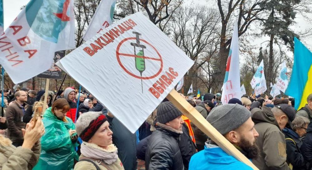 Почему украинцы не хотят вакцинироваться от коронавируса: данные соцопроса UNICEF